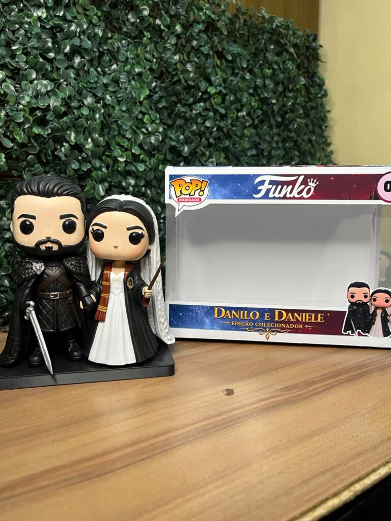 Funko Pop Casal com Caixa